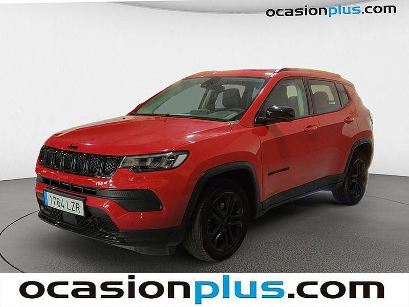 Usado Jeep Compass Night Eagle 131 CV (96 kW) 2022 Rojo SUV