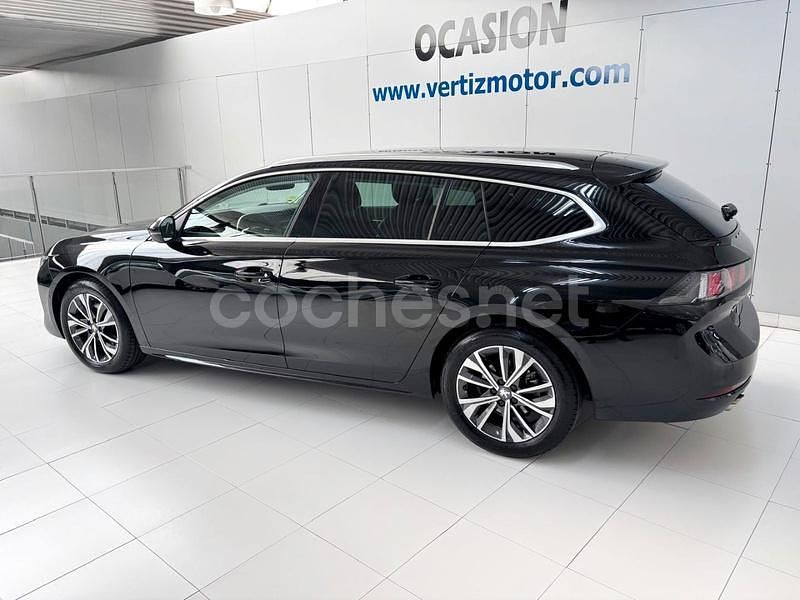 Usado Peugeot 508 Allure 181 CV (133 kW) 2021 Negro Familiar
