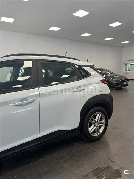 Usado Hyundai Kona 120 CV (88 kW) 2019 Blanco SUV