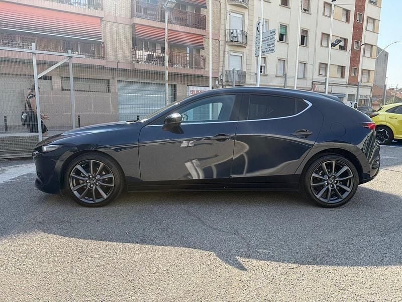 Usado Mazda 3 122 CV (89 kW) 2021 Gris Berlina