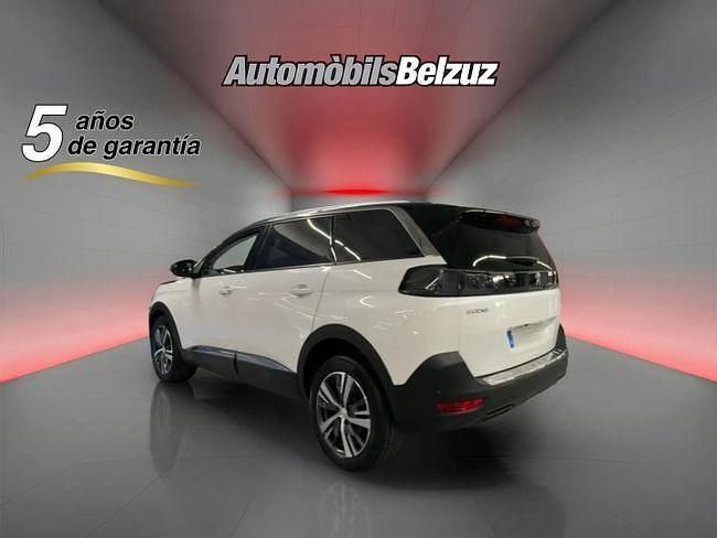 Usado Peugeot 5008 Active 131 CV (96 kW) 2021 Blanco SUV