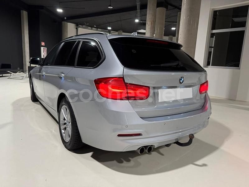 Usado BMW 320 190 CV (139 kW) 2020 Gris / plata Familiar