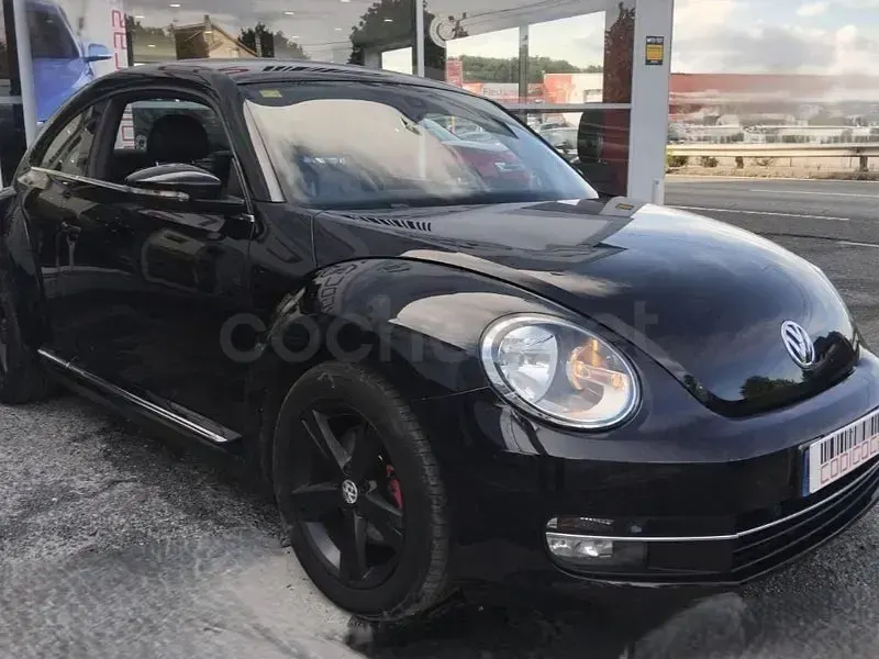 Usado VW Beetle Sport 200 CV (147 kW) 2012 Negro Utilitario