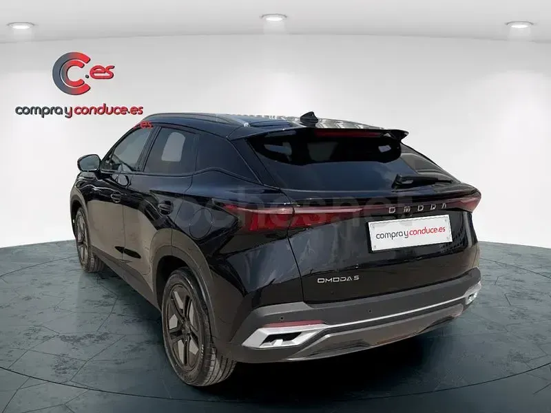 Usado Omoda 5 147 CV (108 kW) 2025 Negro SUV