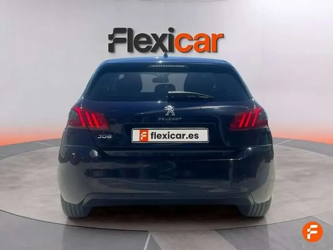 Usado Peugeot 308 Style 131 CV (96 kW) 2020 Azul Berlina