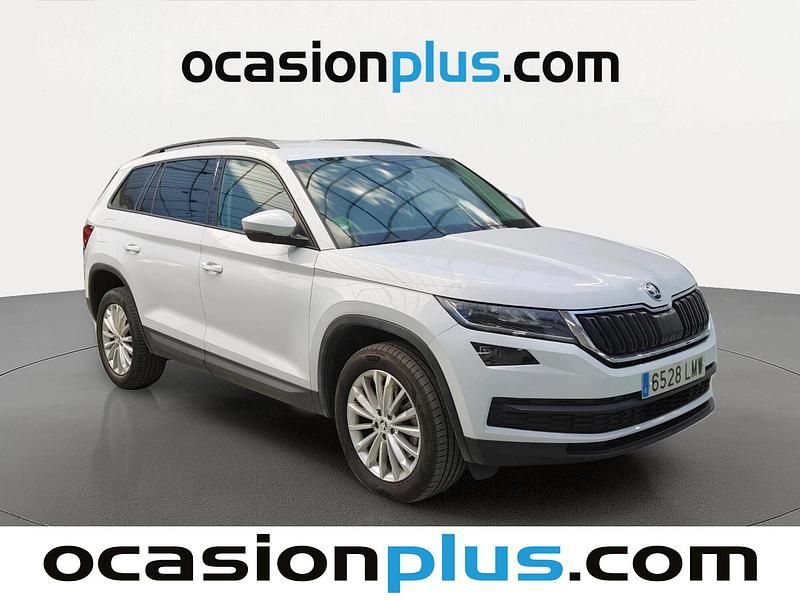 Usado Skoda Kodiaq Ambition 150 CV (110 kW) 2021 Blanco SUV