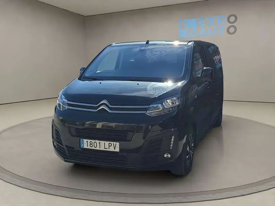 Usado Citroën Spacetourer Feel 120 CV (88 kW) 2021 Negro Monovolumen