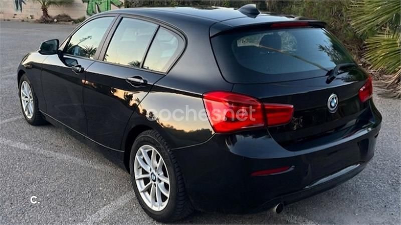 Usado BMW 116 116 HP (85 kW) 2017 Preto Citadino