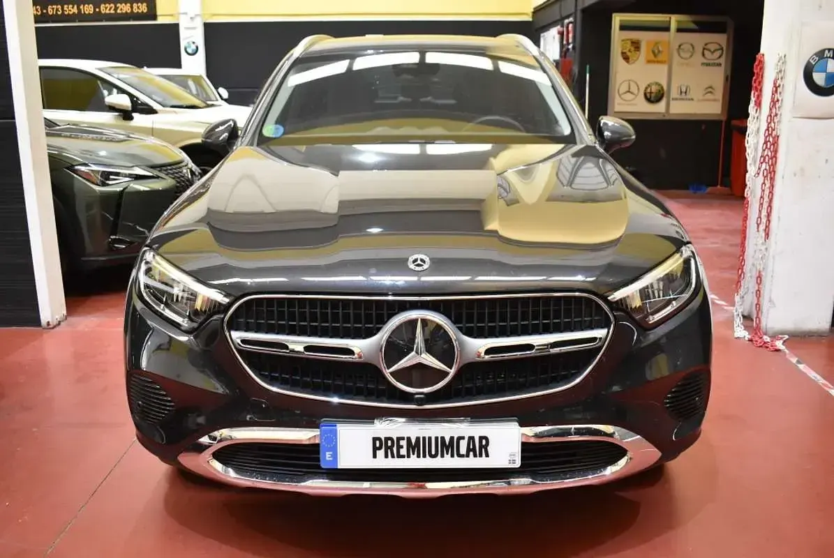 Usado Mercedes GLC220 197 CV (144 kW) 2024 Gris SUV