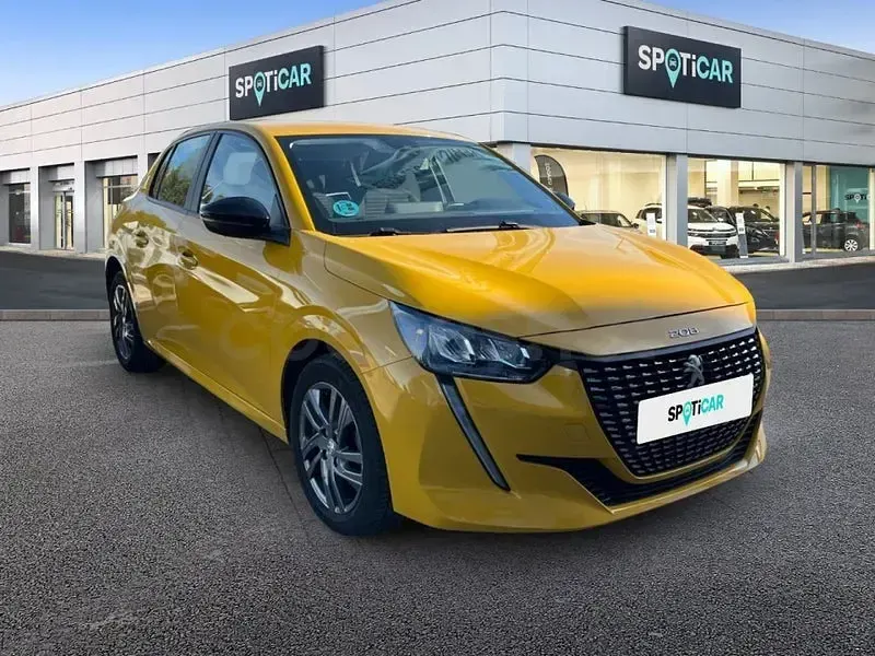 Usado Peugeot 208 Active 75 CV (55 kW) 2022 Amarillo Utilitario