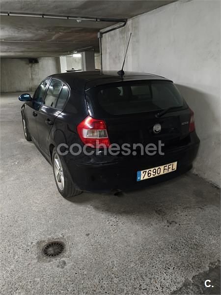 Usado BMW 120 150 CV (110 kW) 2006 Negro Utilitario