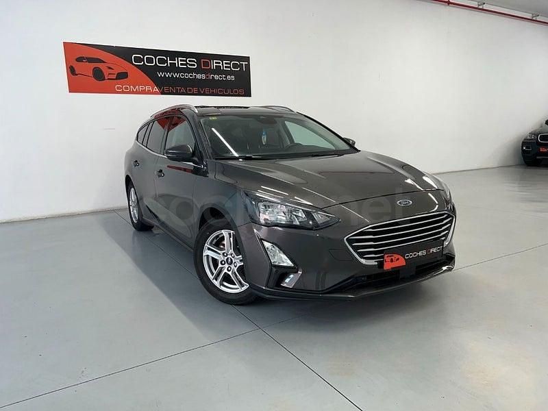 Usado Ford Focus Active 120 CV (88 kW) 2020 Negro Familiar