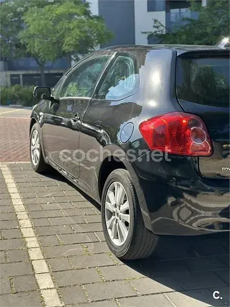 Usado Toyota Auris Sol 126 CV (92 kW) 2007 Negro Utilitario