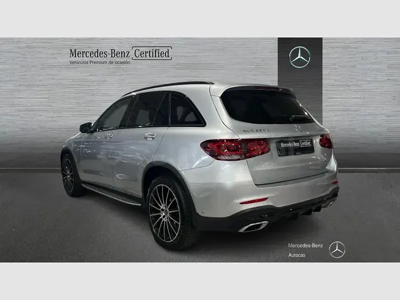 Usado Mercedes GLC220 197 CV (144 kW) 2022 Gris / plata SUV
