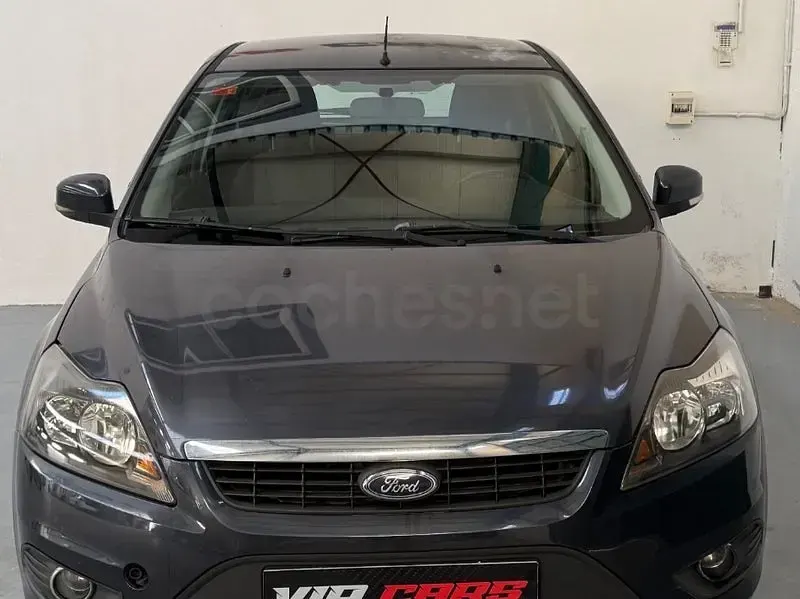 Usado Ford Focus Trend 100 CV (73 kW) 2009 Azul Berlina