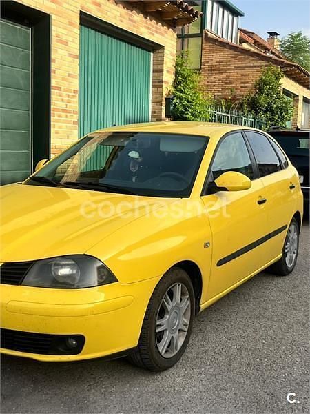 Amarillo Usado 2005 Seat Ibiza Berlina | 1300 € (Buen precio) - Imagen 1/1