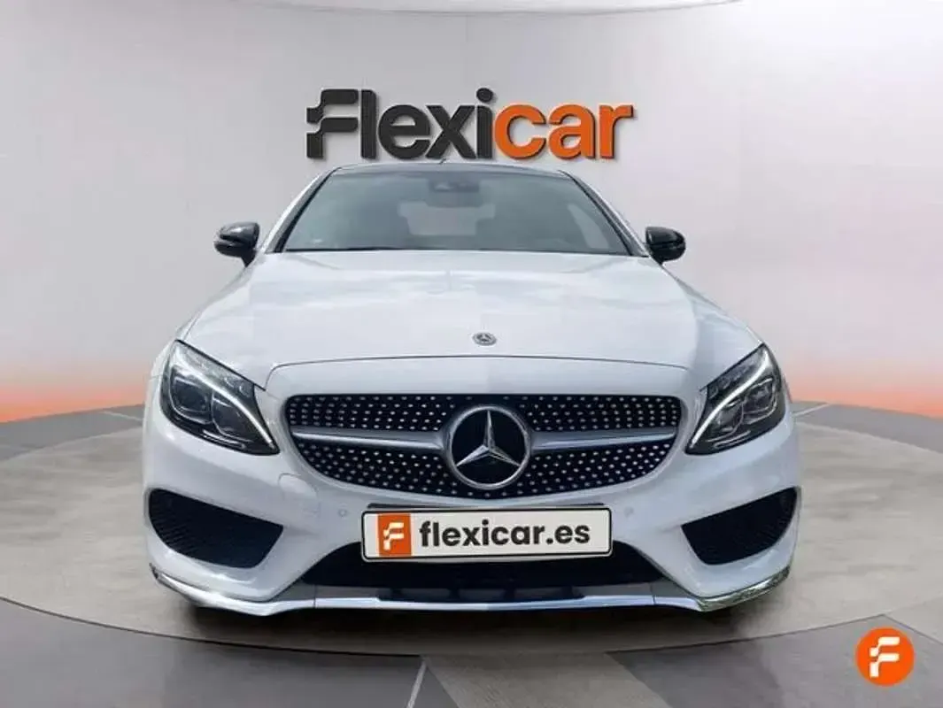 Usado Mercedes C220 170 CV (125 kW) 2017 Blanco Coupe