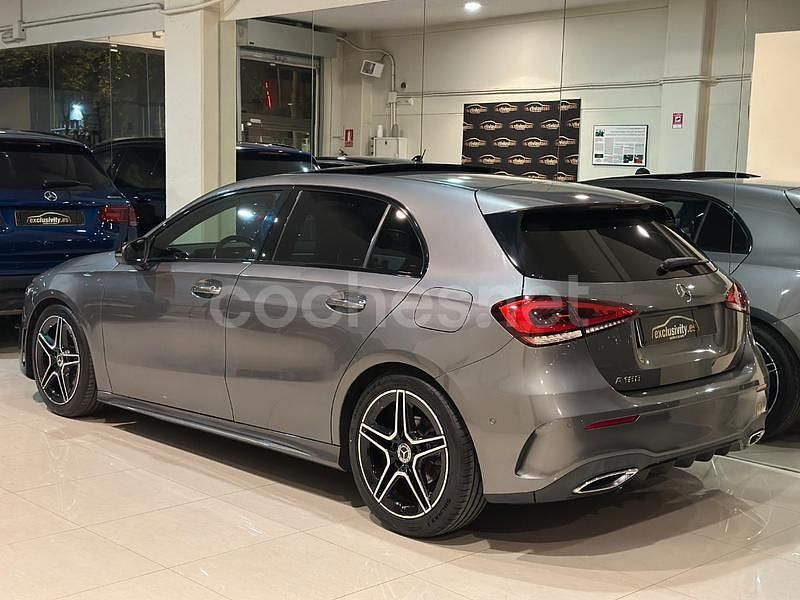 Usado Mercedes A180 136 CV (100 kW) 2019 Gris / plata Berlina