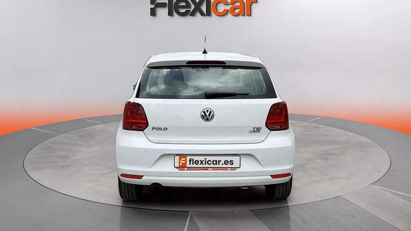 Usado VW Polo 95 CV (69 kW) 2017 Blanco Utilitario