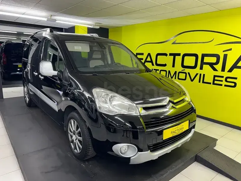 Usado Citroën Berlingo 112 CV (82 kW) 2012 Negro Monovolumen