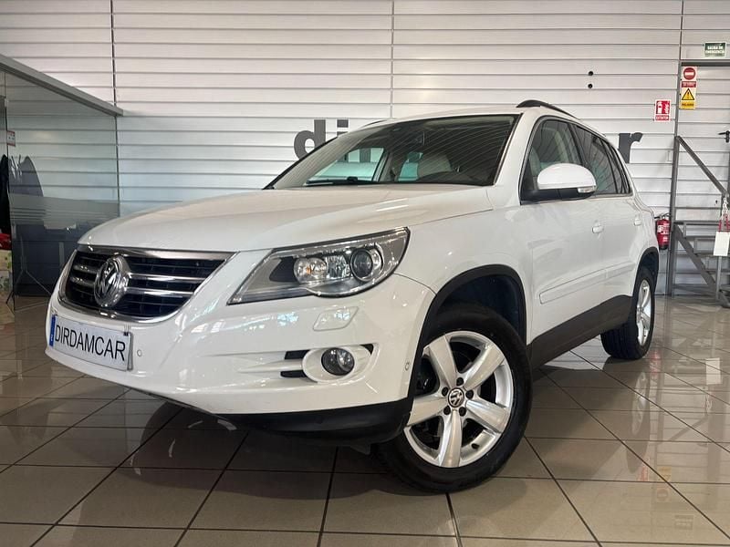 Blanco Usado 2009 VW Tiguan SUV | 10.990 € (Un poco caro) - Imagen 1/4
