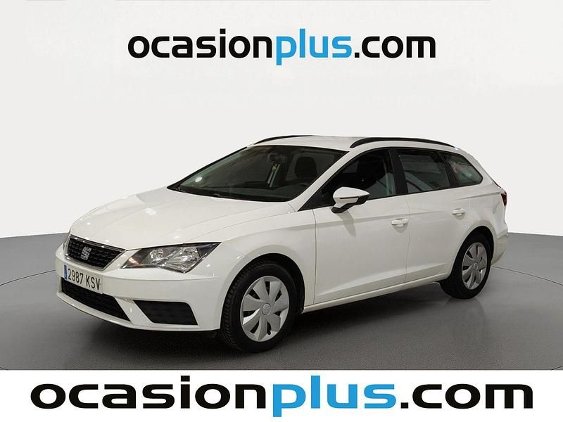Usado Seat Leon Reference 115 CV (84 kW) 2019 Blanco Monovolumen