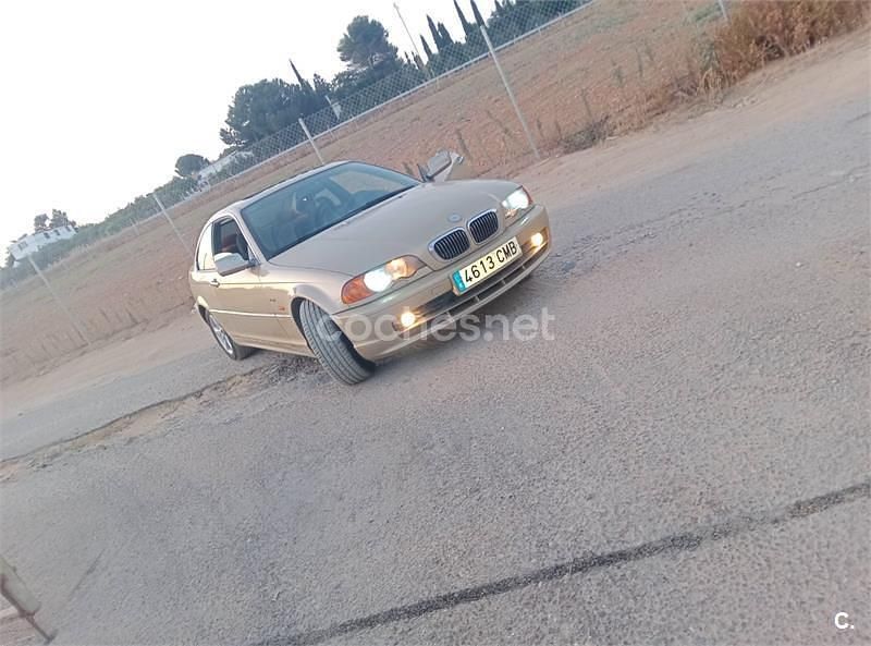 Amarillo Usado 2000 BMW 320 Coupe | 4500 € (Buen precio) - Imagen 1/4