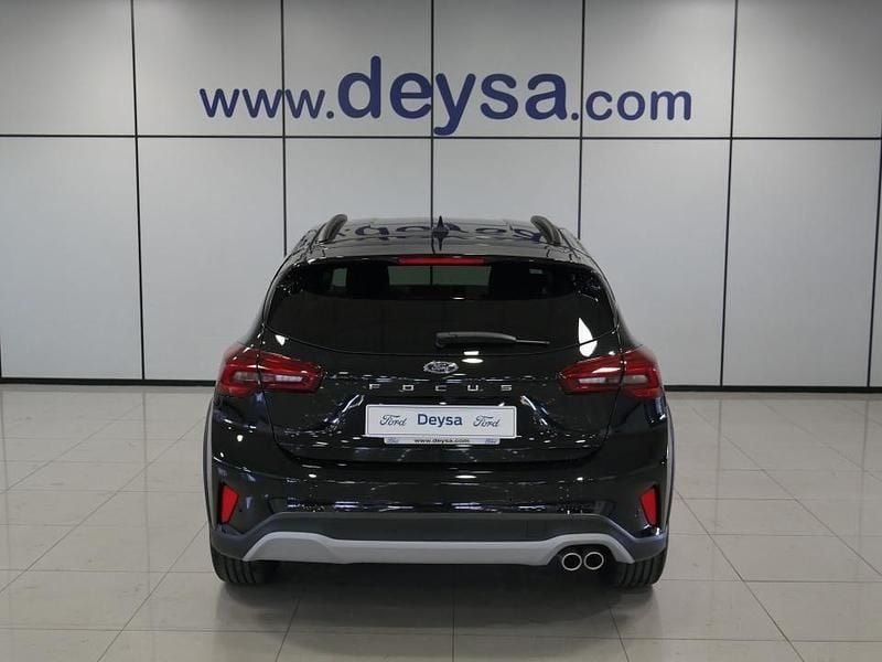 Usado Ford Focus Active X 125 CV (91 kW) 2025 Negro Berlina