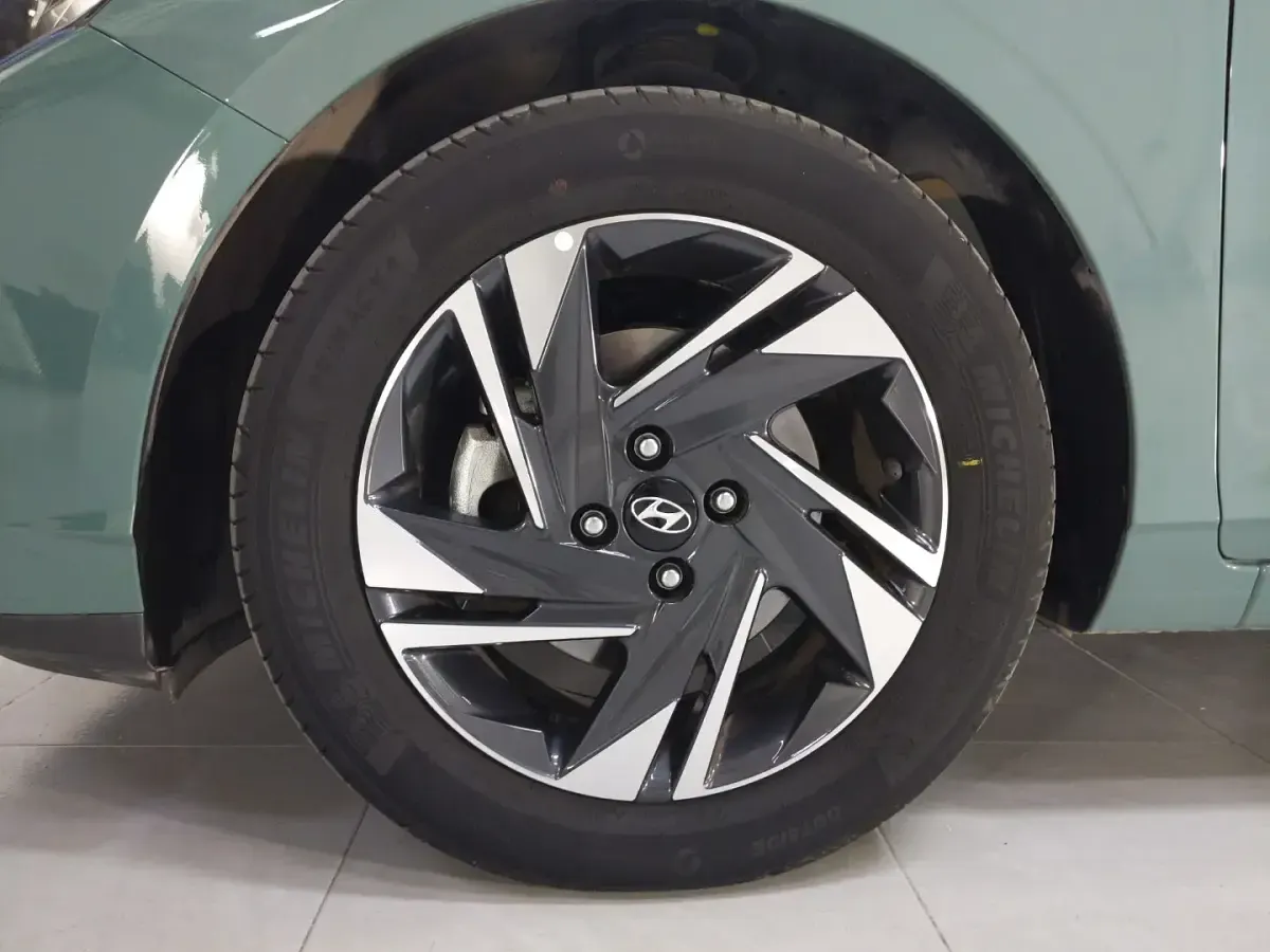 Usado Hyundai i20 99 HP (72 kW) 2023 Citadino