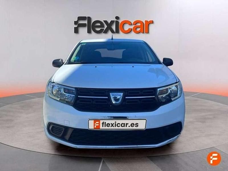 Usado Dacia Sandero Essentiel 90 CV (66 kW) 2019 Blanco Utilitario