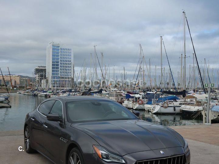 Negro Usado 2017 Maserati Quattroporte GranLusso Berlina | 45.200 € (Caro) - Imagen 1/4