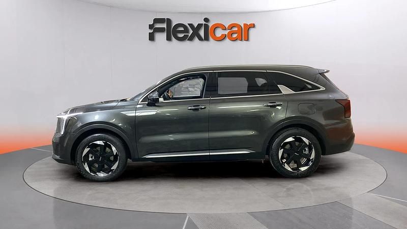 Usado Kia Sorento 232 CV (170 kW) 2024 Gris SUV