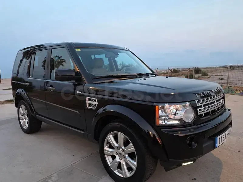 Usado Land Rover Discovery 4 HSE 255 CV (187 kW) 2013 Negro SUV