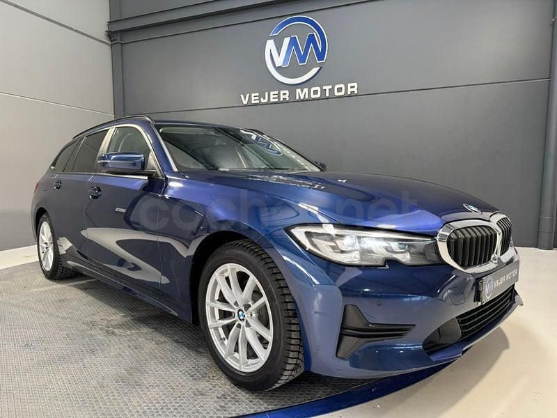 Usado BMW 318 150 CV (110 kW) 2020 Azul Familiar