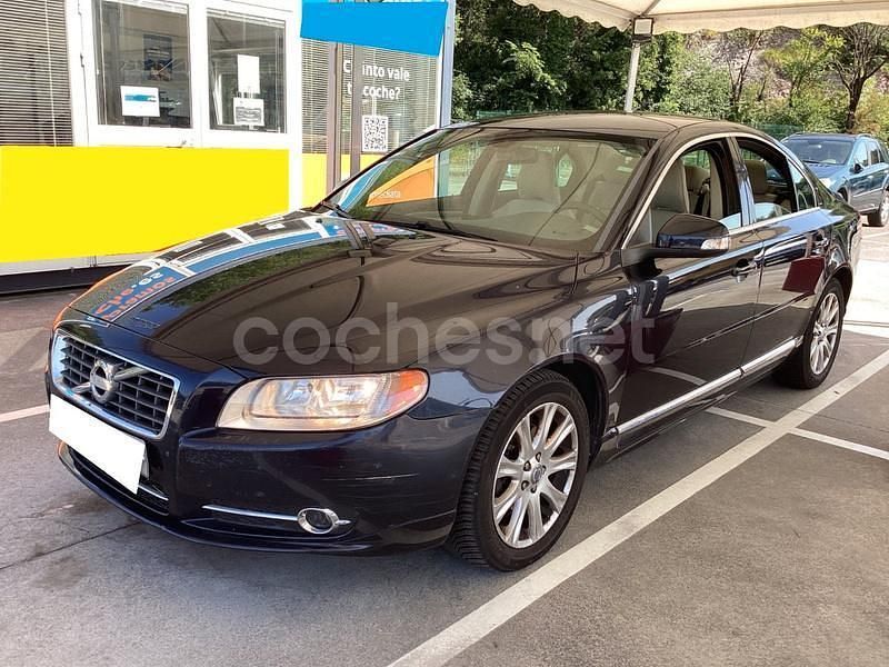 Negro Usado 2011 Volvo S80 Momentum Berlina | 10.900 € - Imagen 1/4