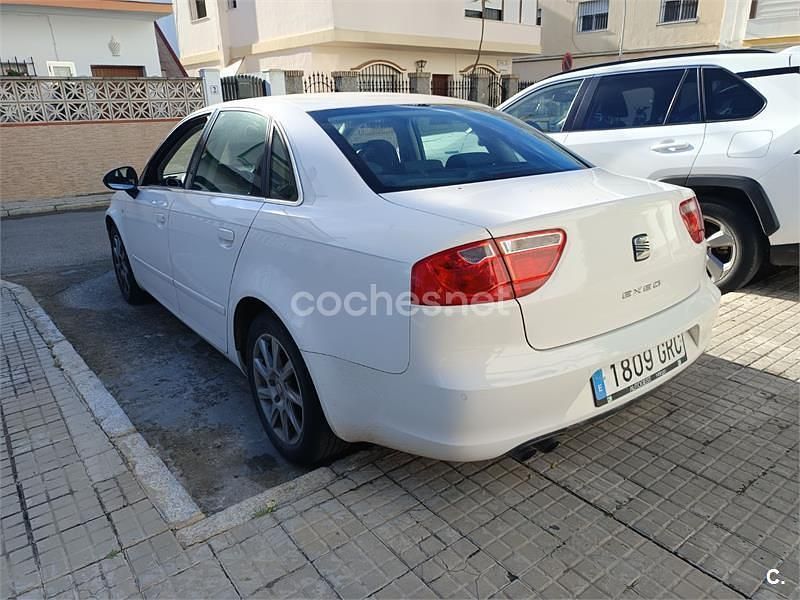 Usado Seat Exeo Reference 120 CV (88 kW) 2009 Blanco Berlina
