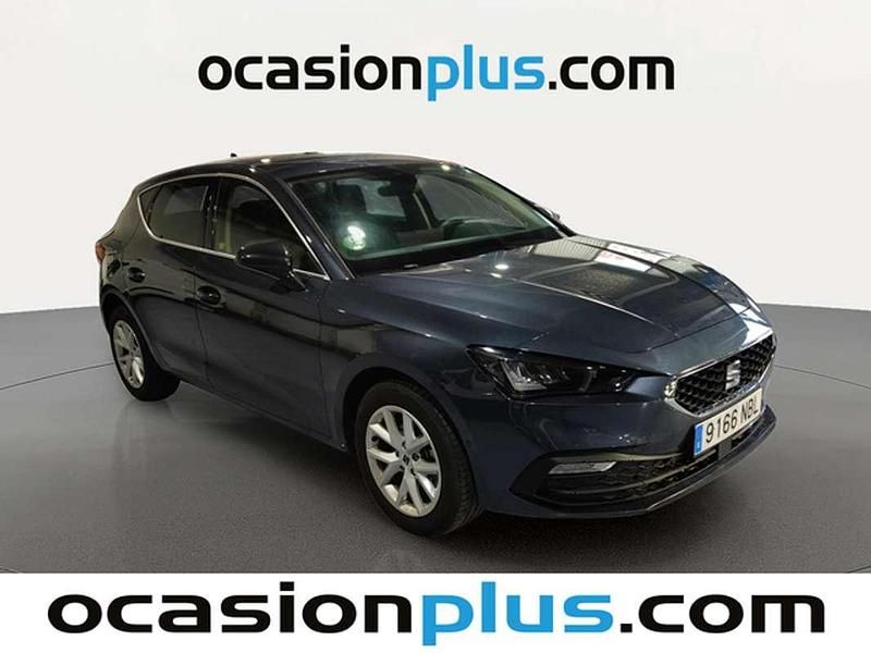 Usado Seat Leon Style 116 CV (85 kW) 2025 Gris Utilitario