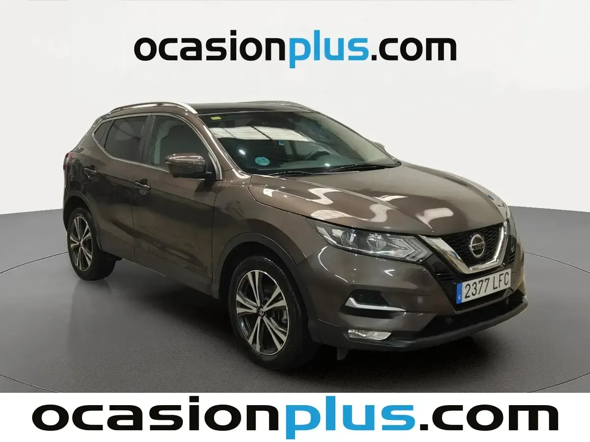 Usado Nissan Qashqai N-Connecta 140 CV (102 kW) 2020 Marrón SUV