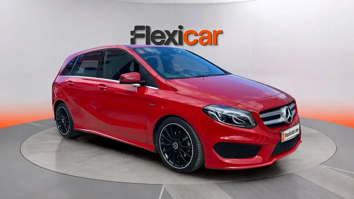 Gebraucht Mercedes B200 139 PS (102 kW) 2019 Van / Kleinbus