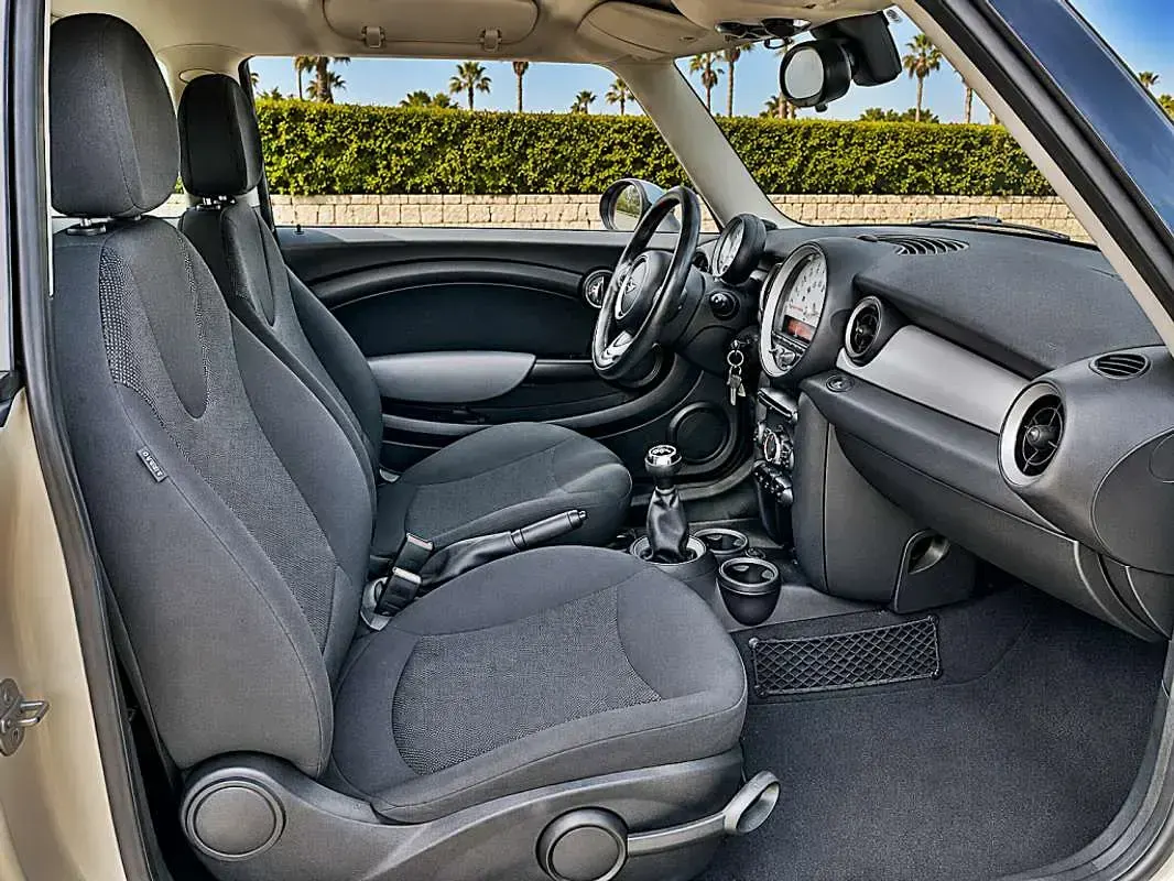 Usado Mini One D 90 CV (66 kW) 2012 Blanco Utilitario