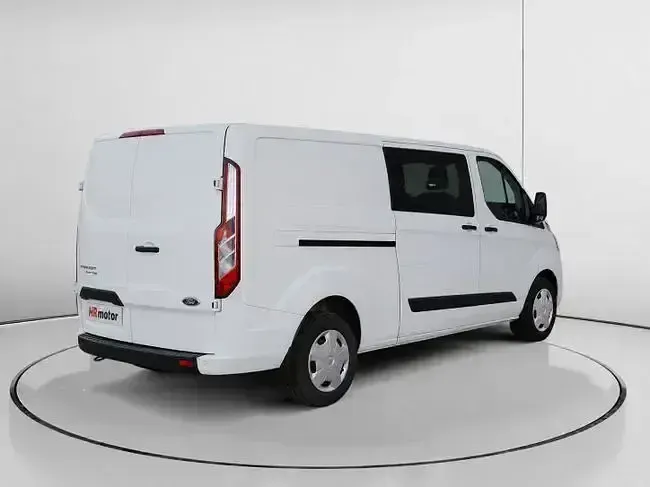 Usado Ford Transit Custom Trend 130 CV (95 kW) 2022 Blanco Berlina