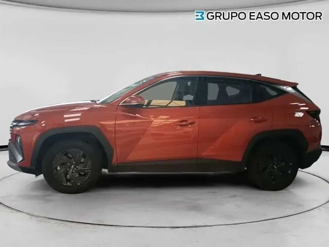 Usado Hyundai Tucson 252 CV (185 kW) 2025 Naranja SUV