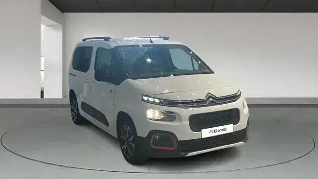 Usado Citroën Berlingo Shine 102 CV (75 kW) 2020 Blanco Monovolumen