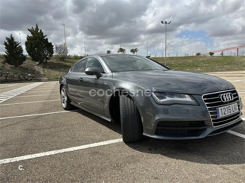 Usado Audi A7 Sportback S-Line 245 CV (180 kW) 2012 Gris / plata Utilitario