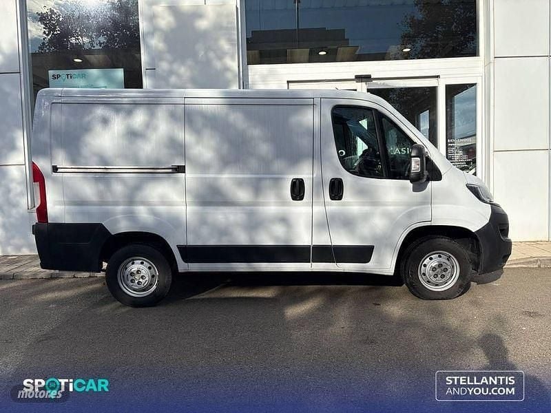 Usado Peugeot Boxer S 120 CV (88 kW) 2023 Blanco Van