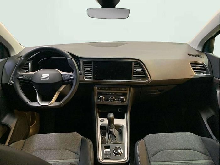 Usado Seat Ateca Xperience 150 CV (110 kW) 2024 Gris / plata SUV