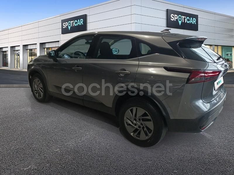 Usado Nissan Qashqai Acenta 158 CV (116 kW) 2021 Gris / plata SUV
