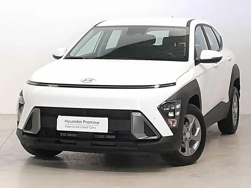 Blanco Nuevo 2025 Hyundai Kona SUV | 26.200 € (Buen precio) - Imagen 1/4