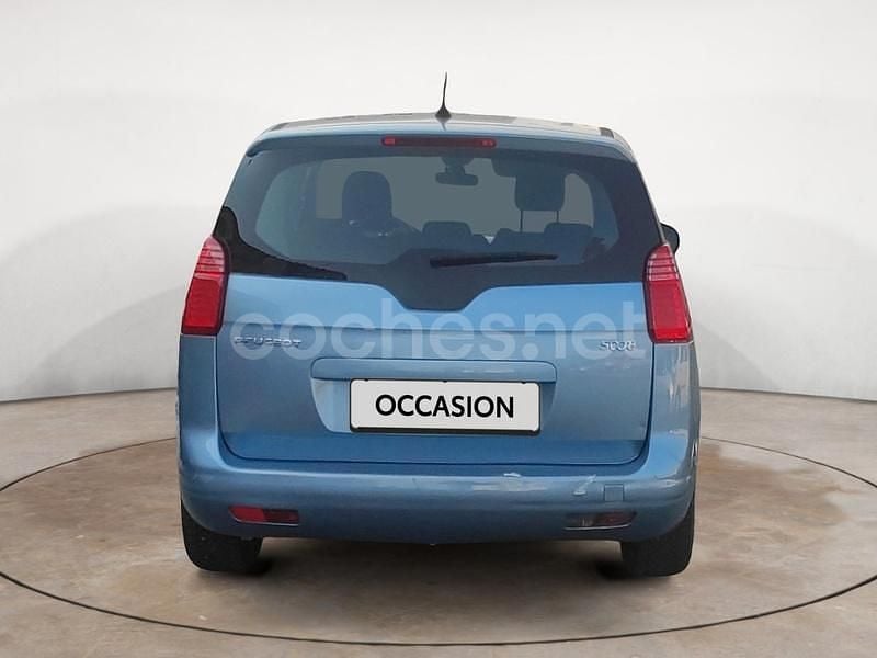 Usado Peugeot 5008 Family 112 CV (82 kW) 2010 Azul Monovolumen