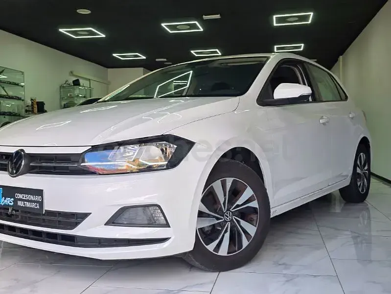 Usado VW Polo Advance 95 CV (69 kW) 2020 Blanco Utilitario